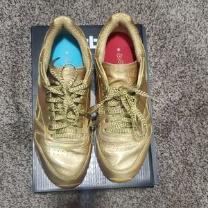 Reebok Wonder Woman 1984 shoes